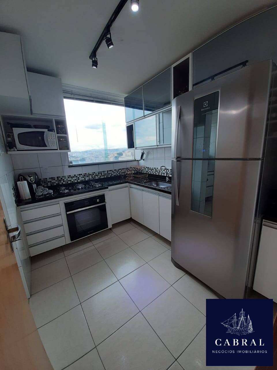 Apartamento à venda com 3 quartos, 79m² - Foto 13