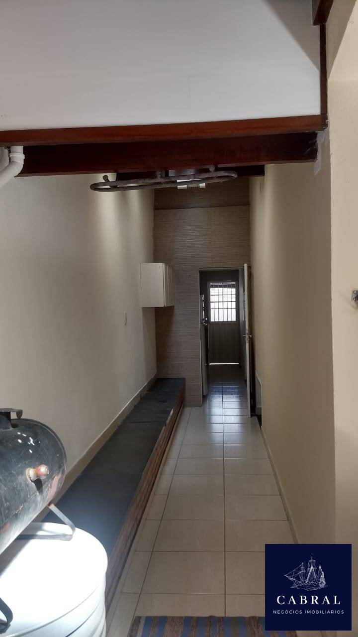 Casa à venda com 3 quartos, 120m² - Foto 8