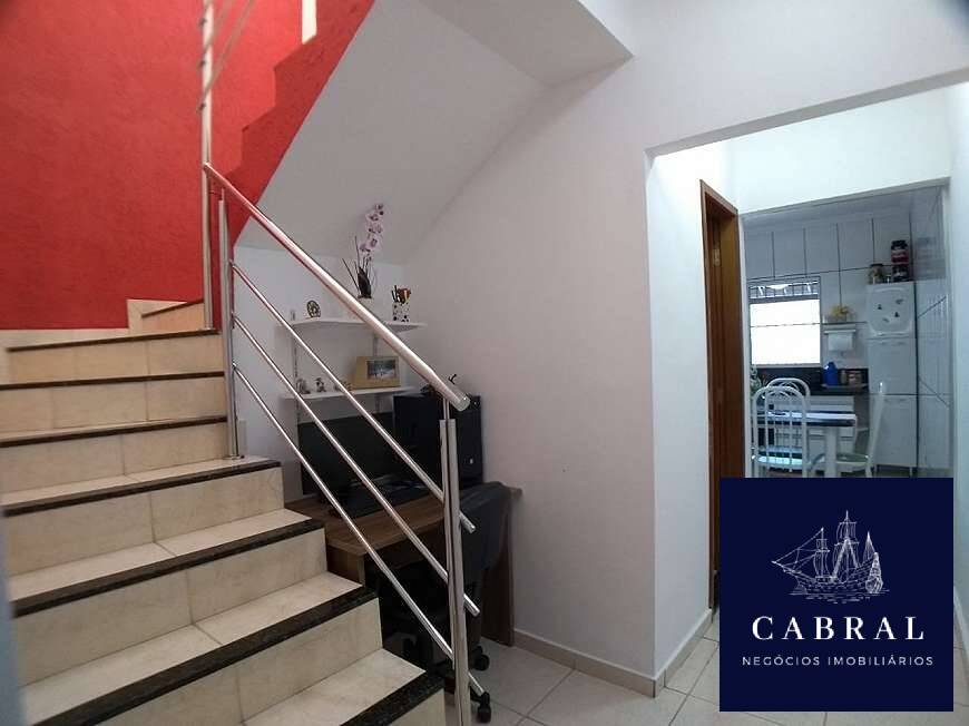 Casa à venda com 3 quartos, 120m² - Foto 13