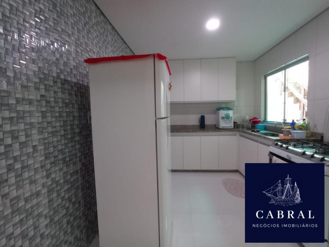 Casa à venda com 3 quartos, 270m² - Foto 12