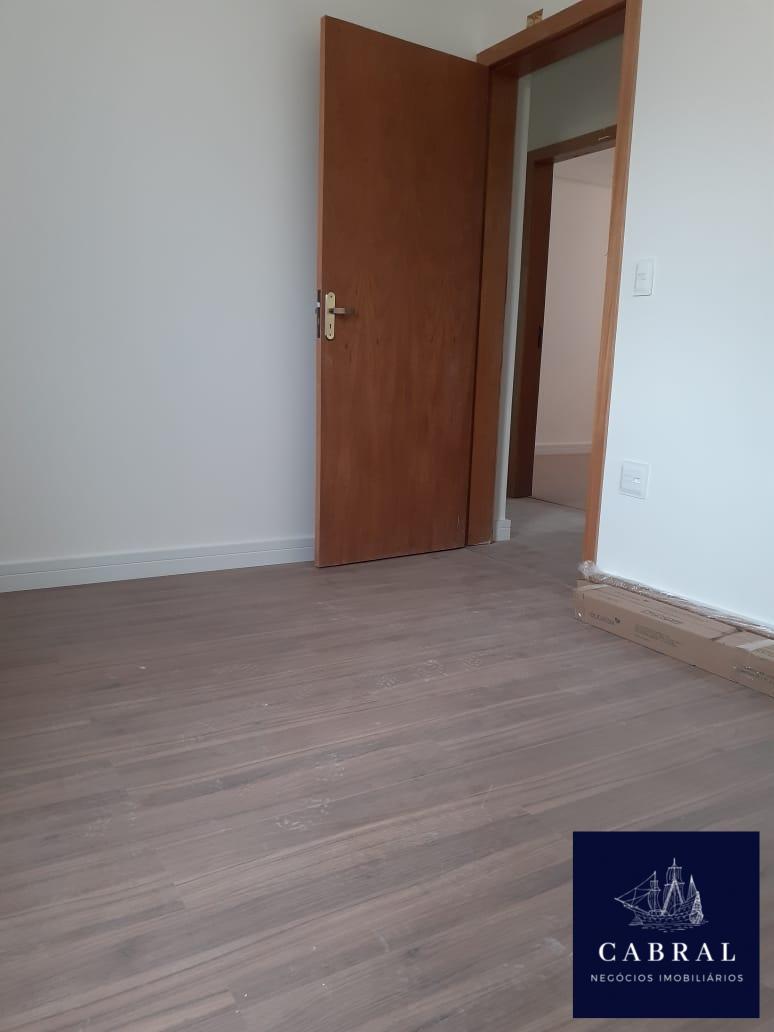 Apartamento à venda com 4 quartos, 140m² - Foto 16