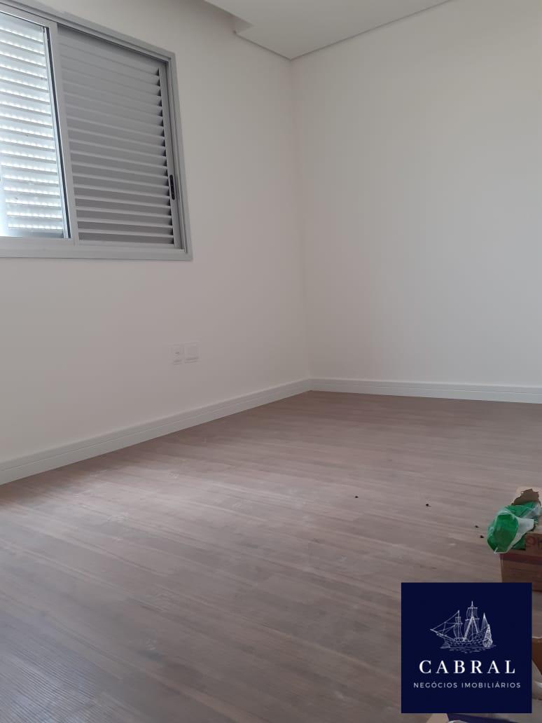 Apartamento à venda com 4 quartos, 140m² - Foto 15