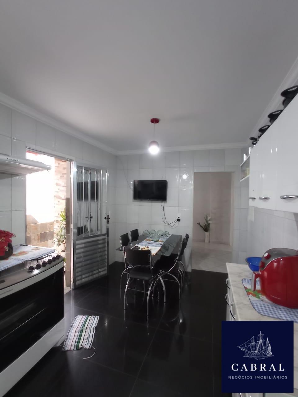 Casa à venda com 3 quartos, 400m² - Foto 9