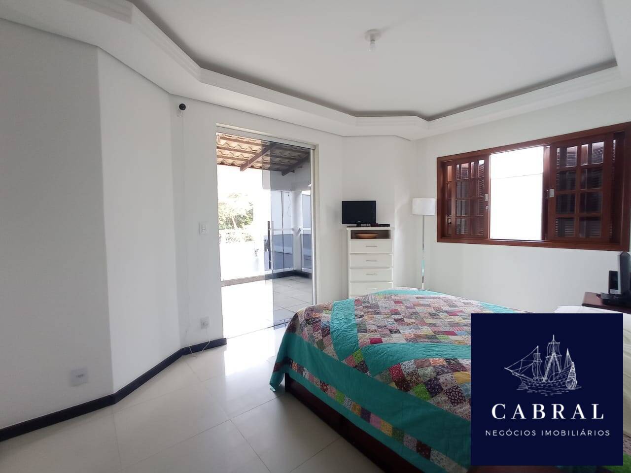 Casa à venda com 5 quartos, 410m² - Foto 42