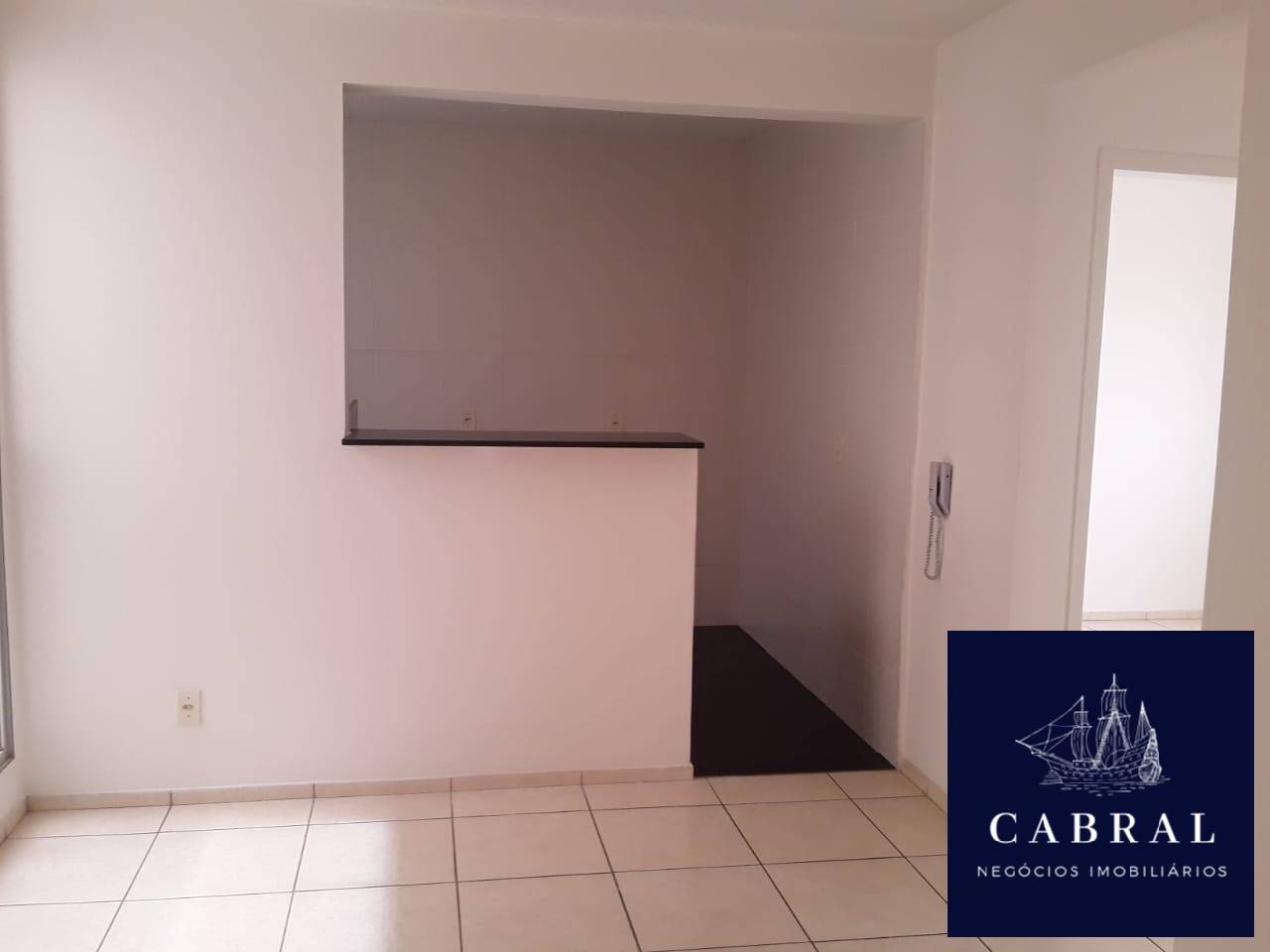 Apartamento à venda com 2 quartos, 45m² - Foto 1