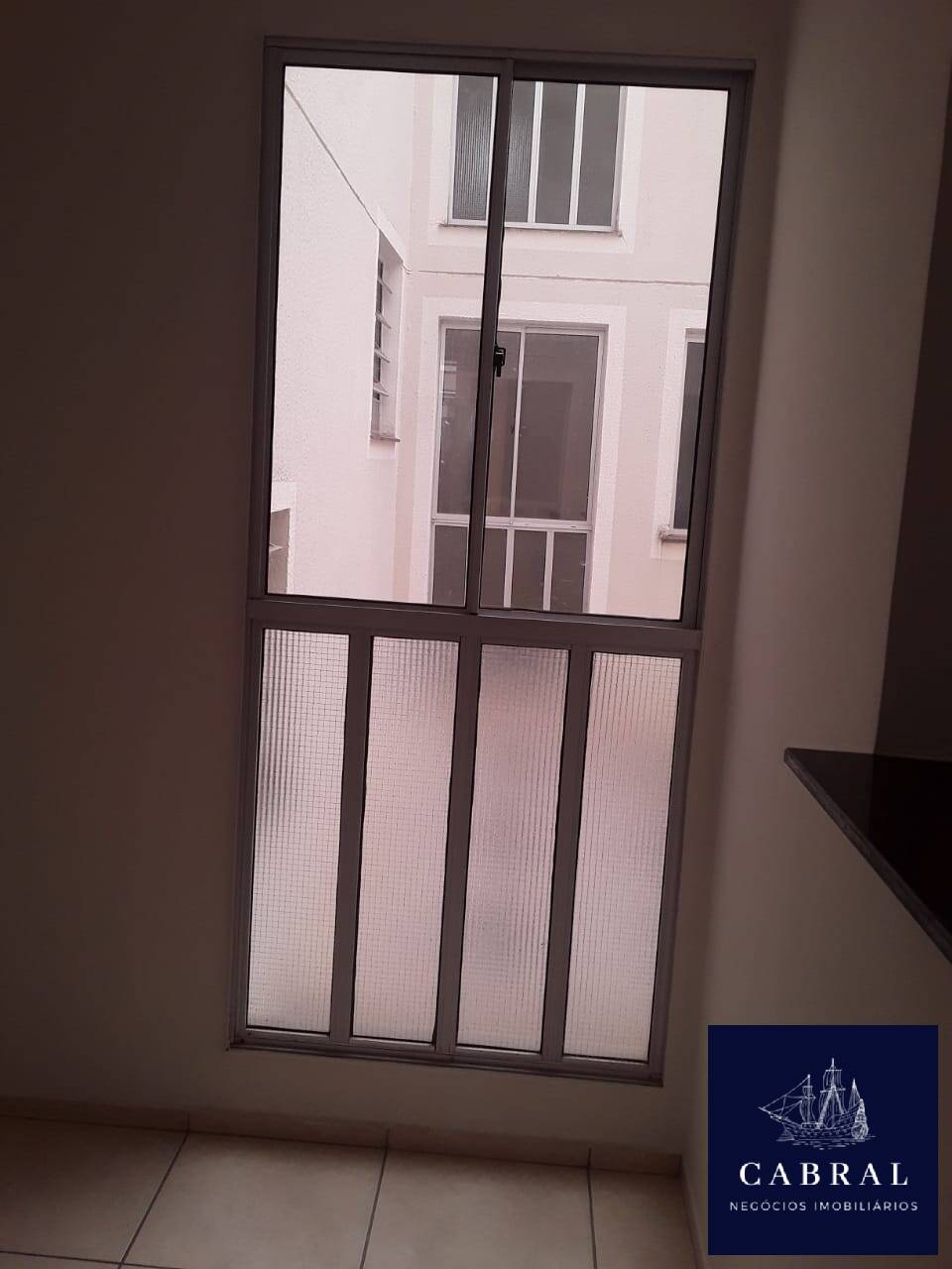 Apartamento à venda com 2 quartos, 45m² - Foto 11