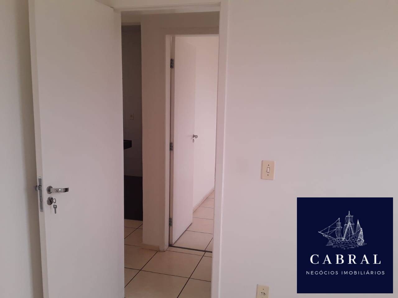 Apartamento à venda com 2 quartos, 45m² - Foto 15