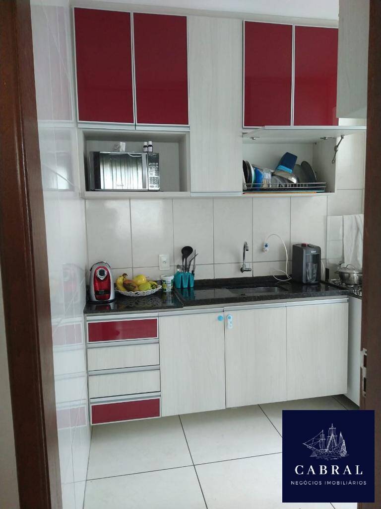 Apartamento à venda com 2 quartos, 48m² - Foto 4