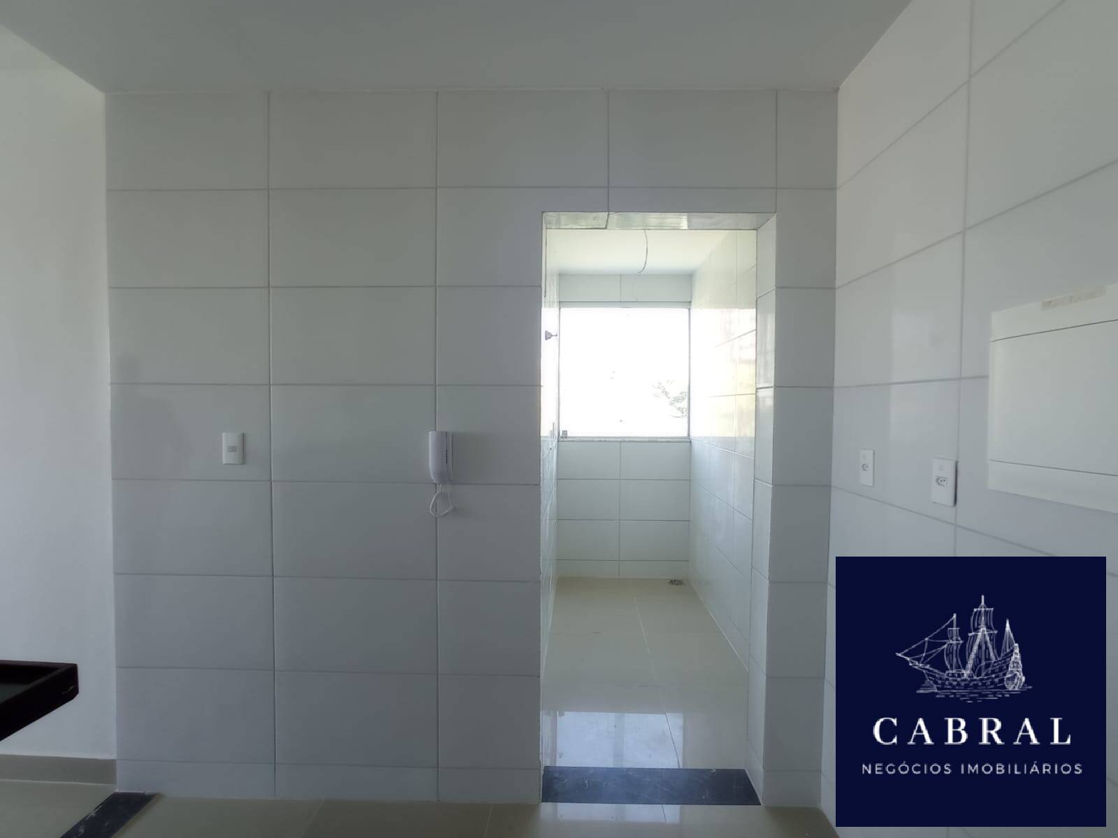 Apartamento à venda com 2 quartos, 65m² - Foto 1