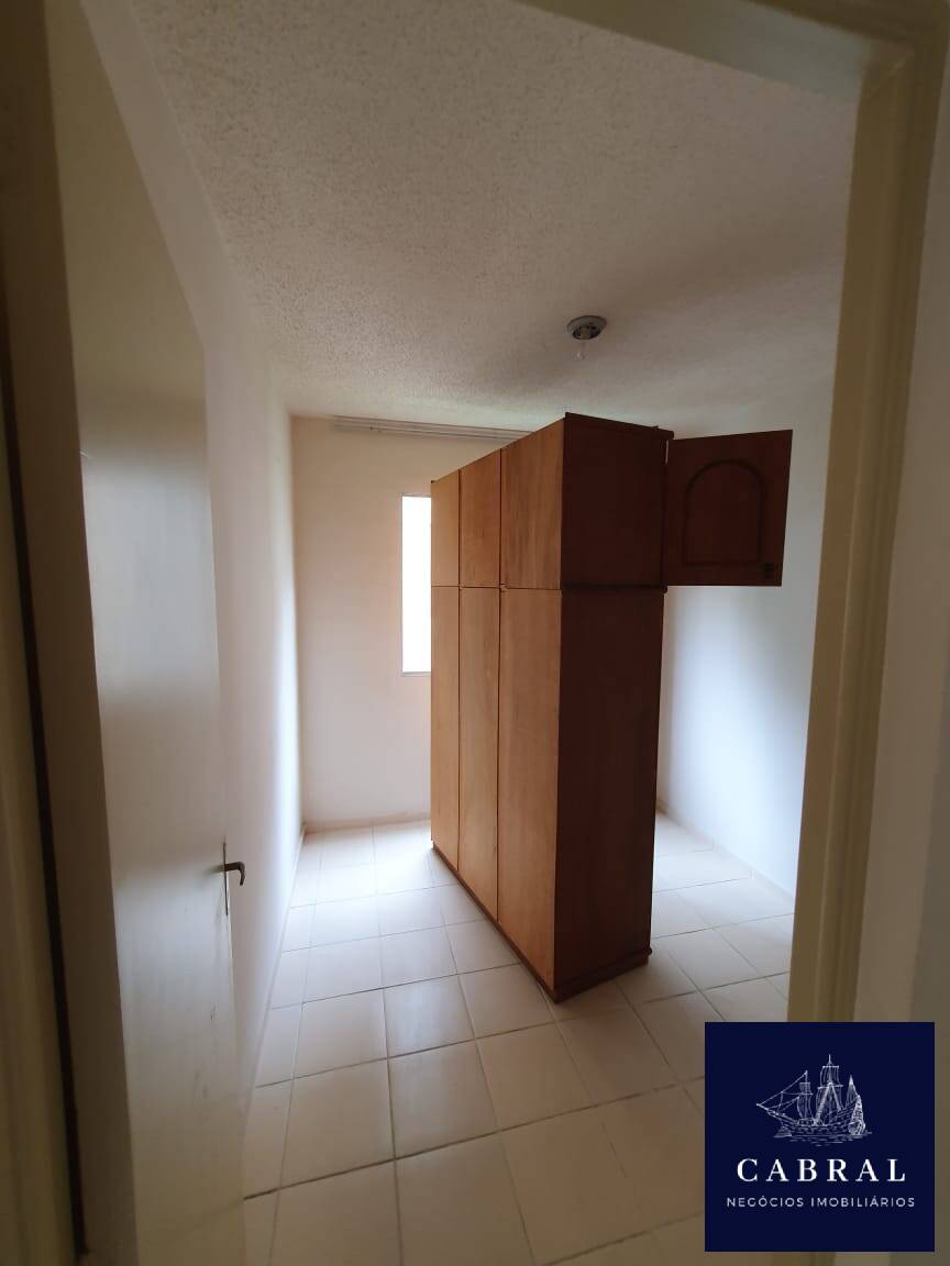 Apartamento à venda com 2 quartos, 70m² - Foto 17