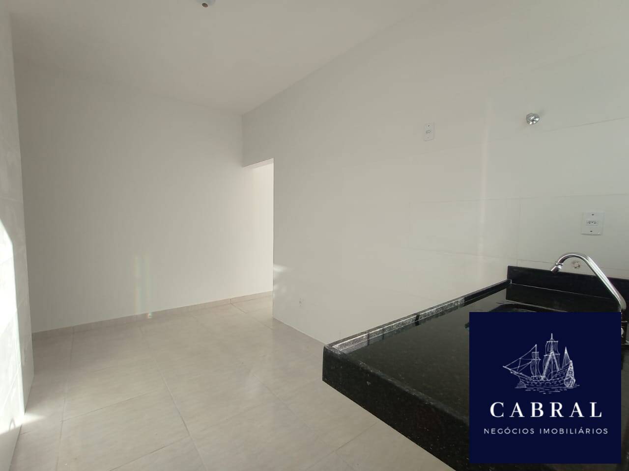 Casa à venda com 3 quartos, 180m² - Foto 14