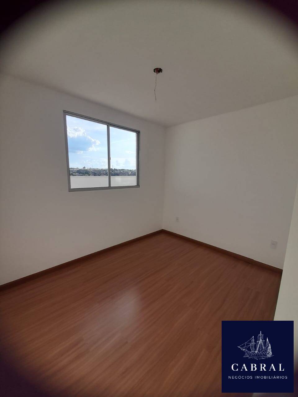 Apartamento à venda com 2 quartos, 81m² - Foto 4