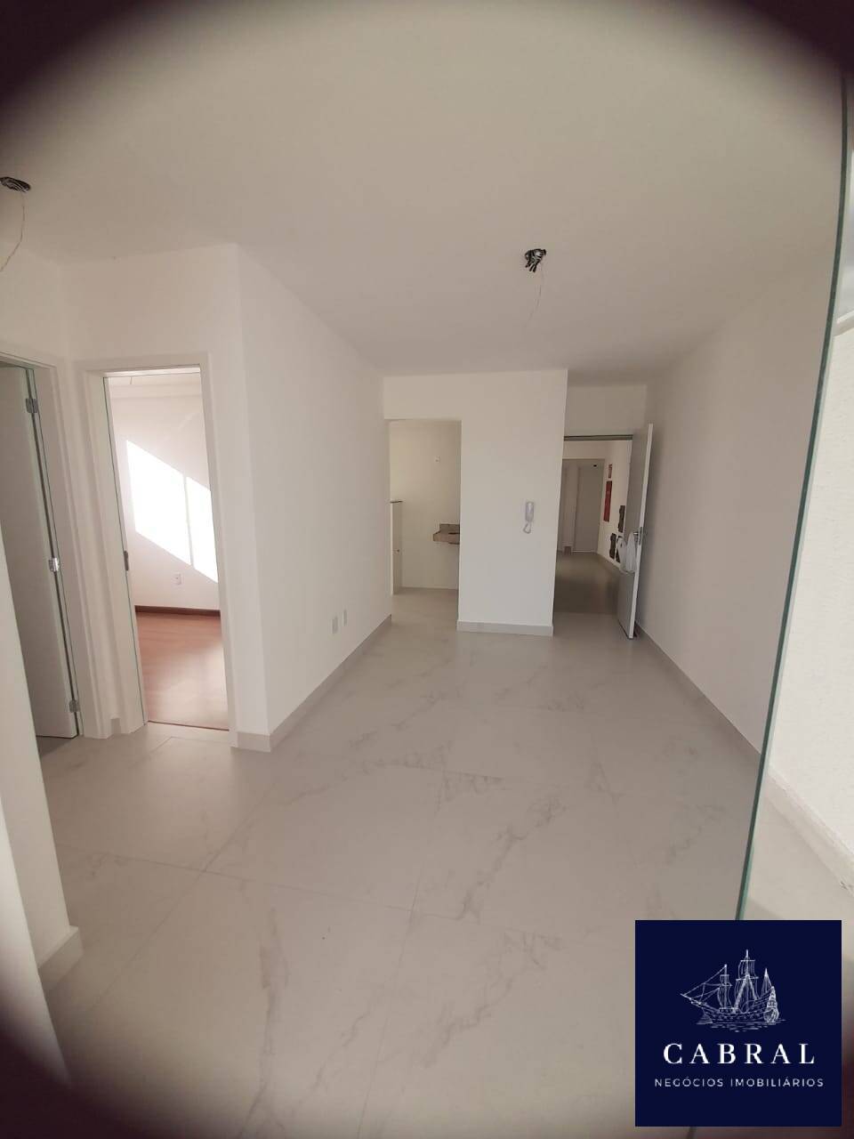 Apartamento à venda com 2 quartos, 81m² - Foto 6