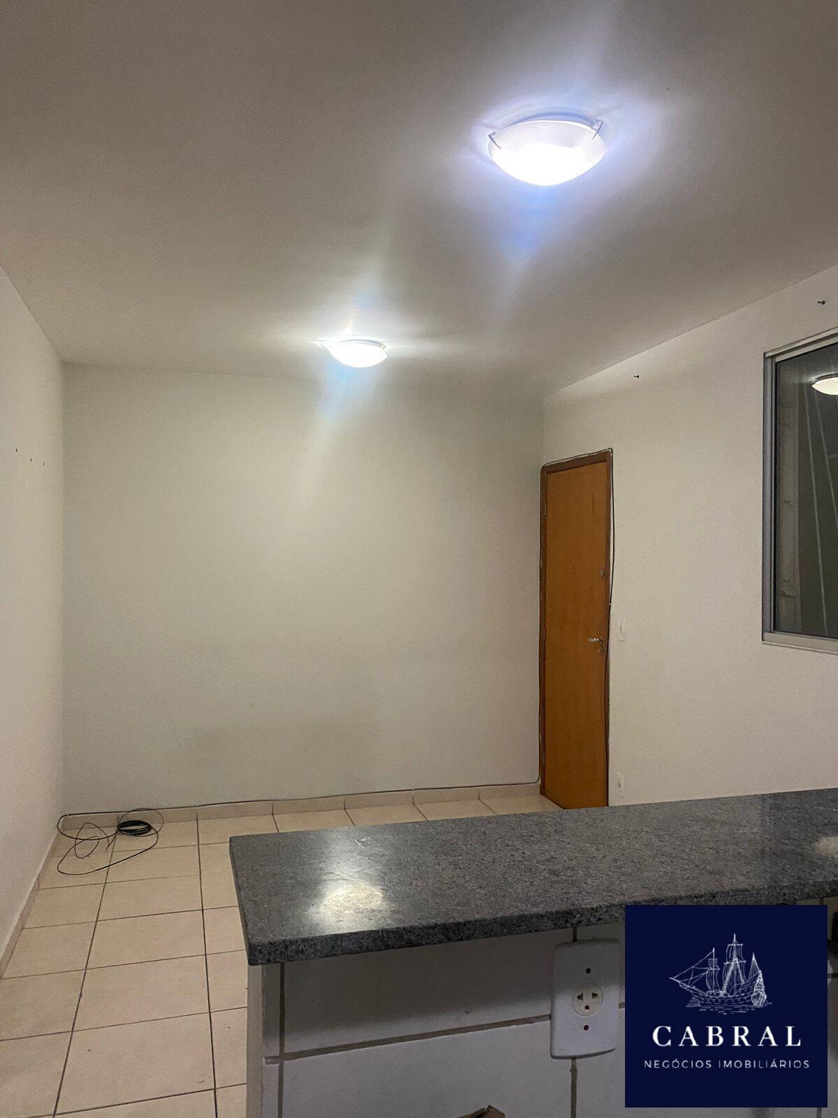 Apartamento à venda com 2 quartos, 45m² - Foto 10