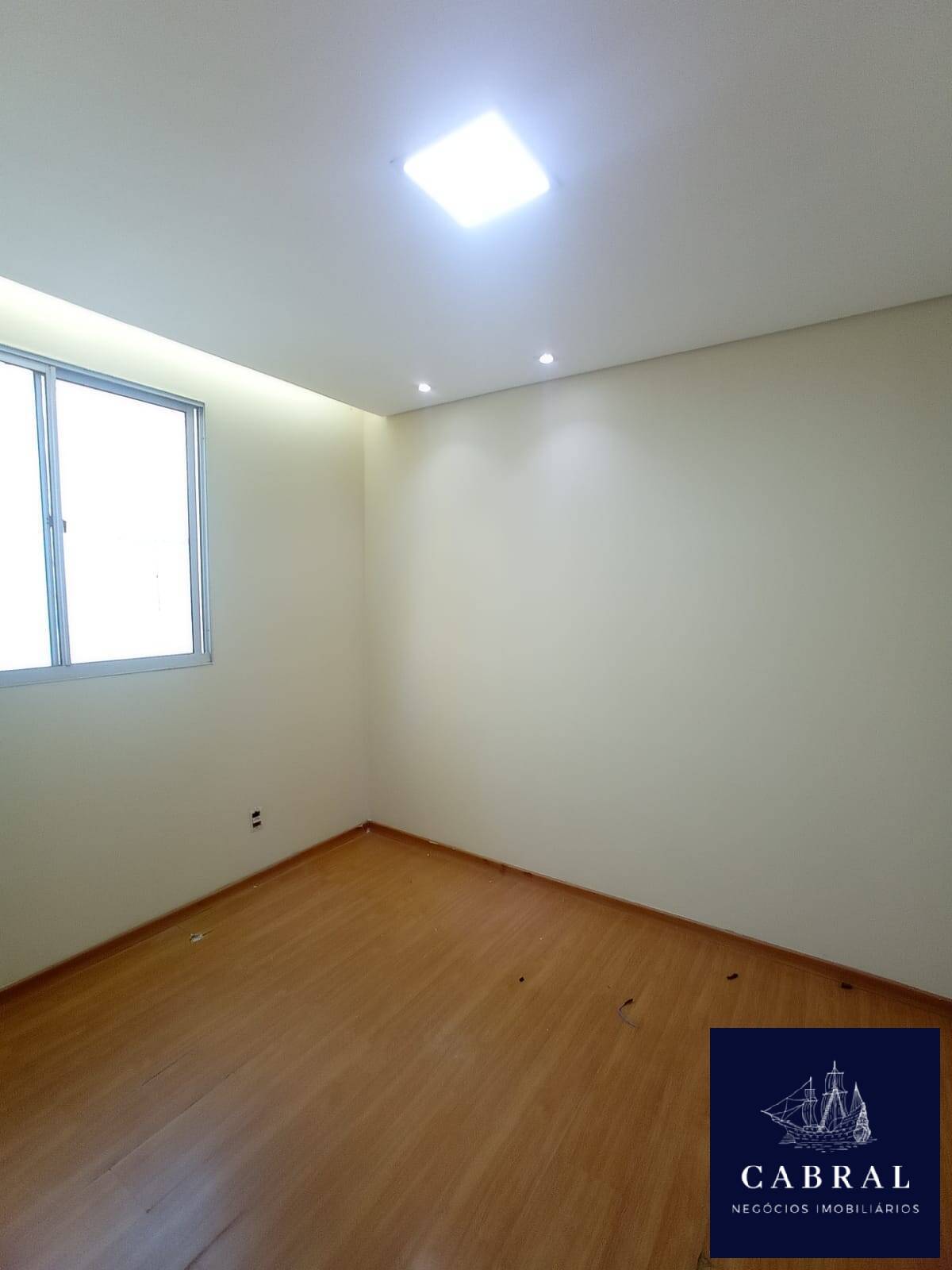 Apartamento à venda com 2 quartos, 45m² - Foto 16