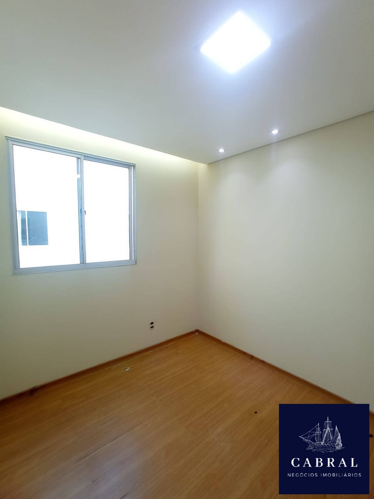 Apartamento à venda com 2 quartos, 45m² - Foto 17