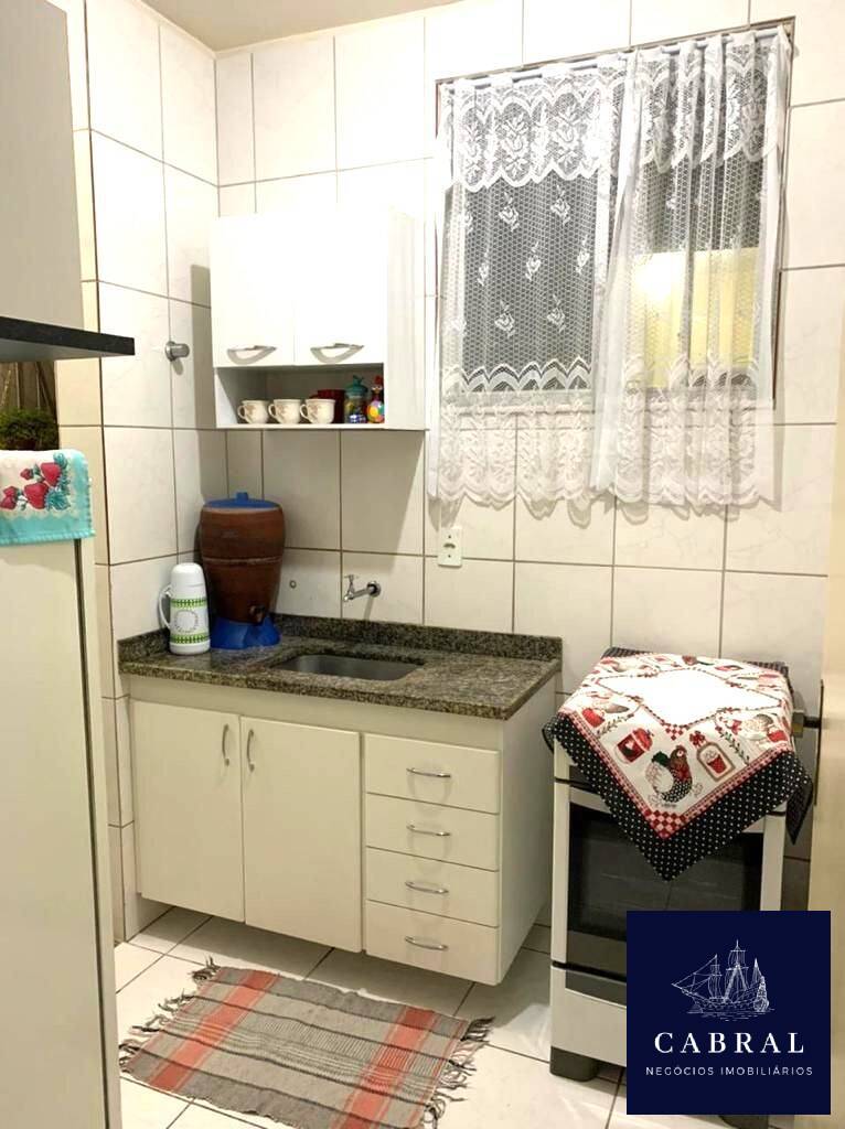 Apartamento à venda com 3 quartos, 64m² - Foto 2