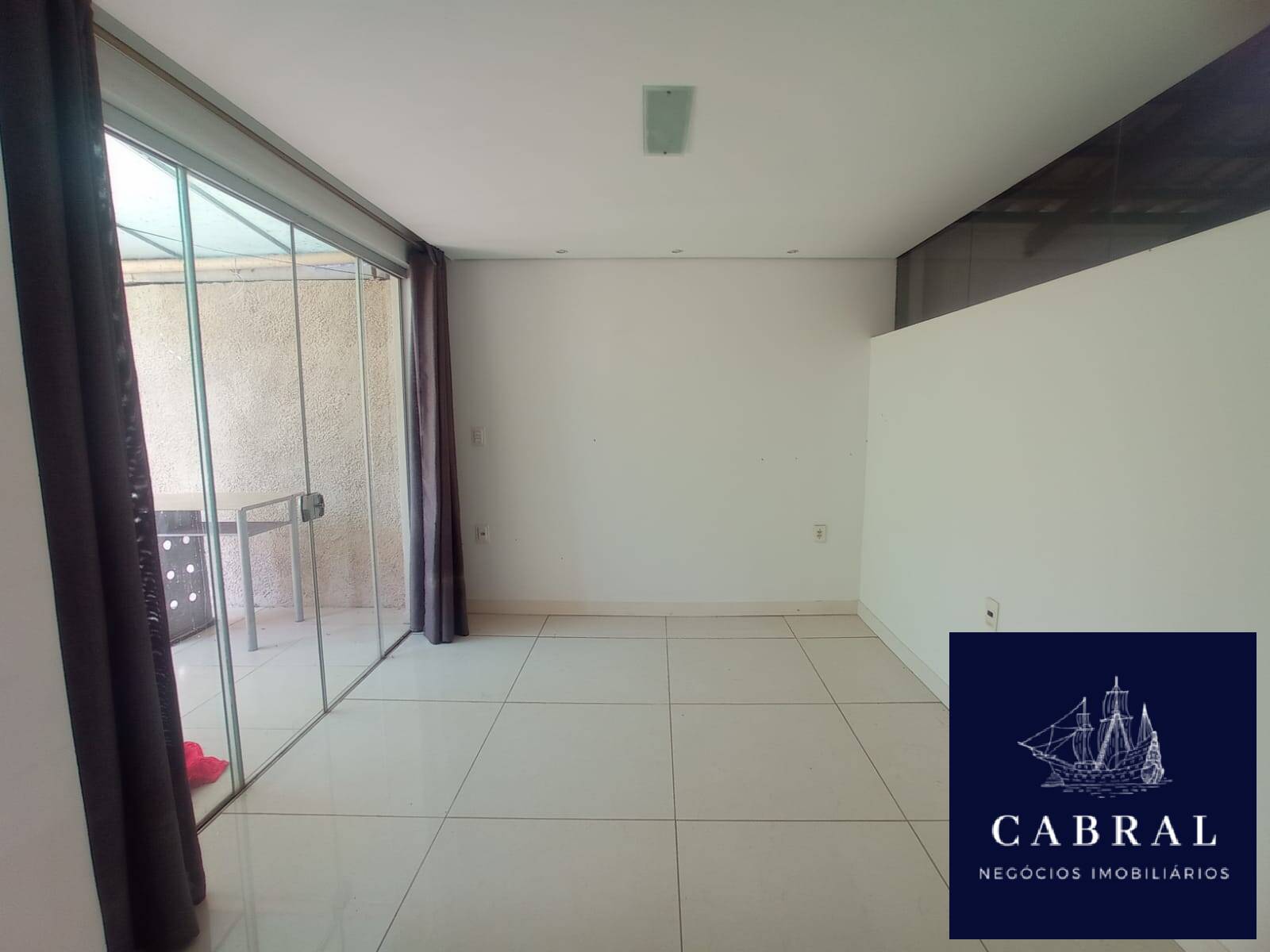 Casa de Condomínio à venda com 4 quartos, 299m² - Foto 28