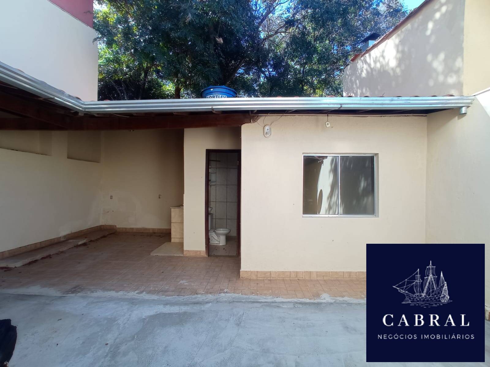 Casa à venda com 4 quartos, 180m² - Foto 19