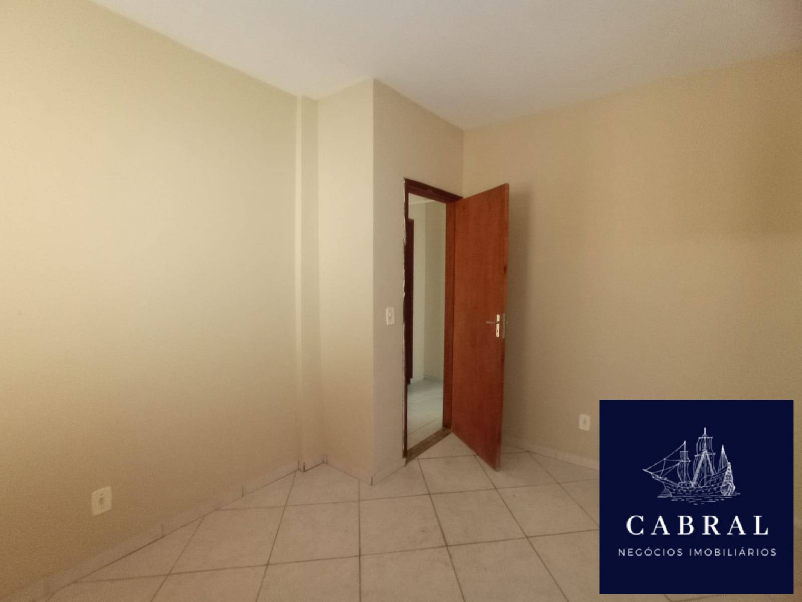 Casa à venda com 4 quartos, 180m² - Foto 24