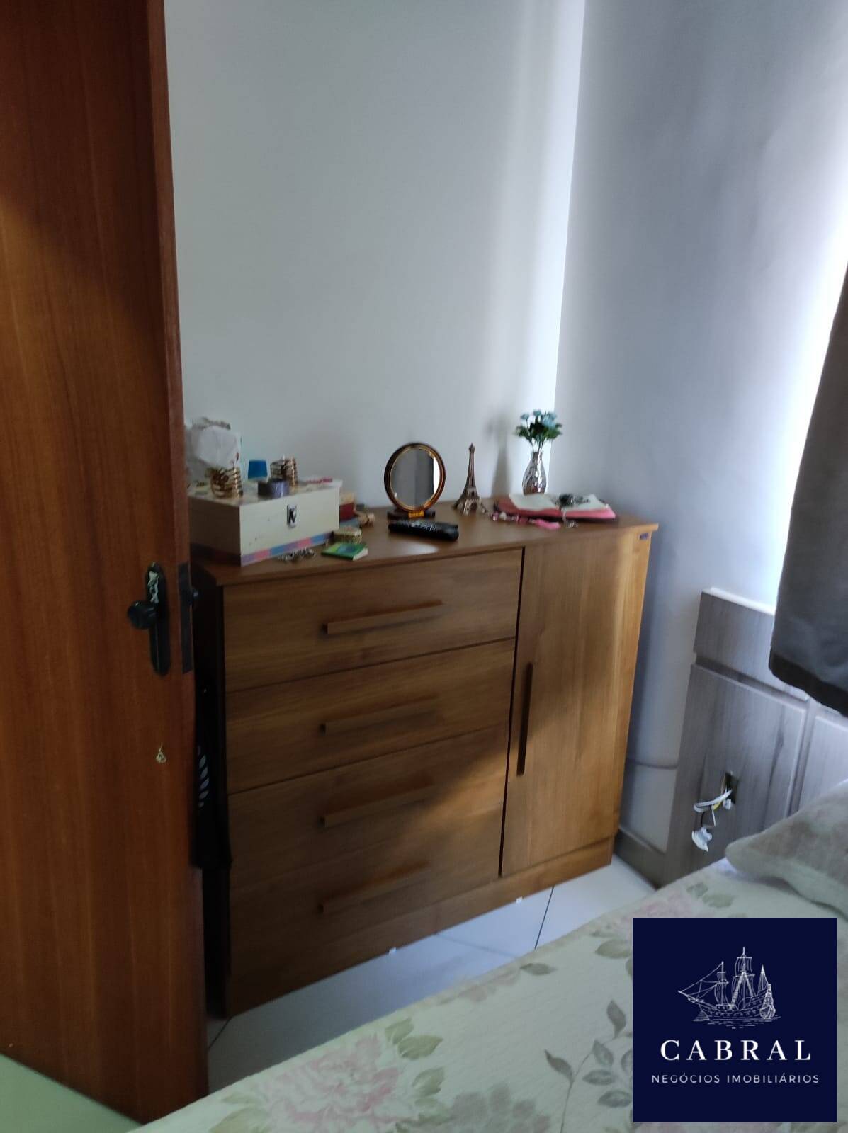 Apartamento à venda com 3 quartos, 240m² - Foto 18