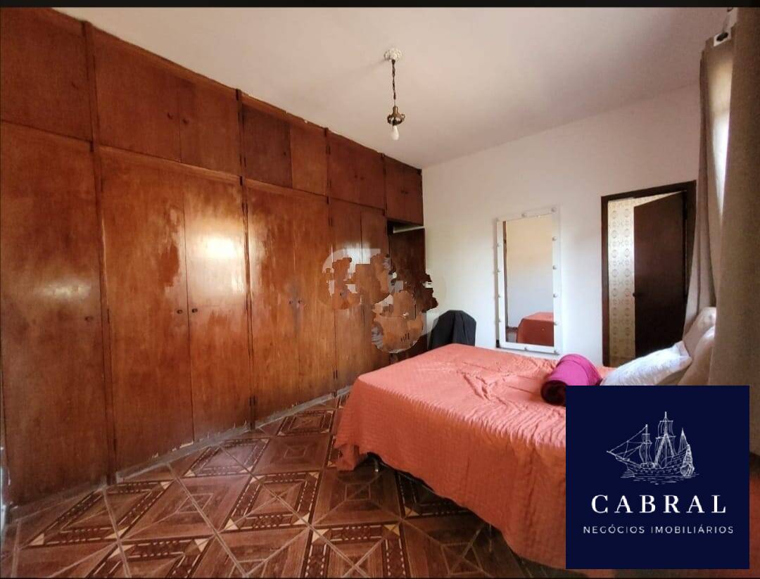 Casa à venda com 3 quartos, 300m² - Foto 6