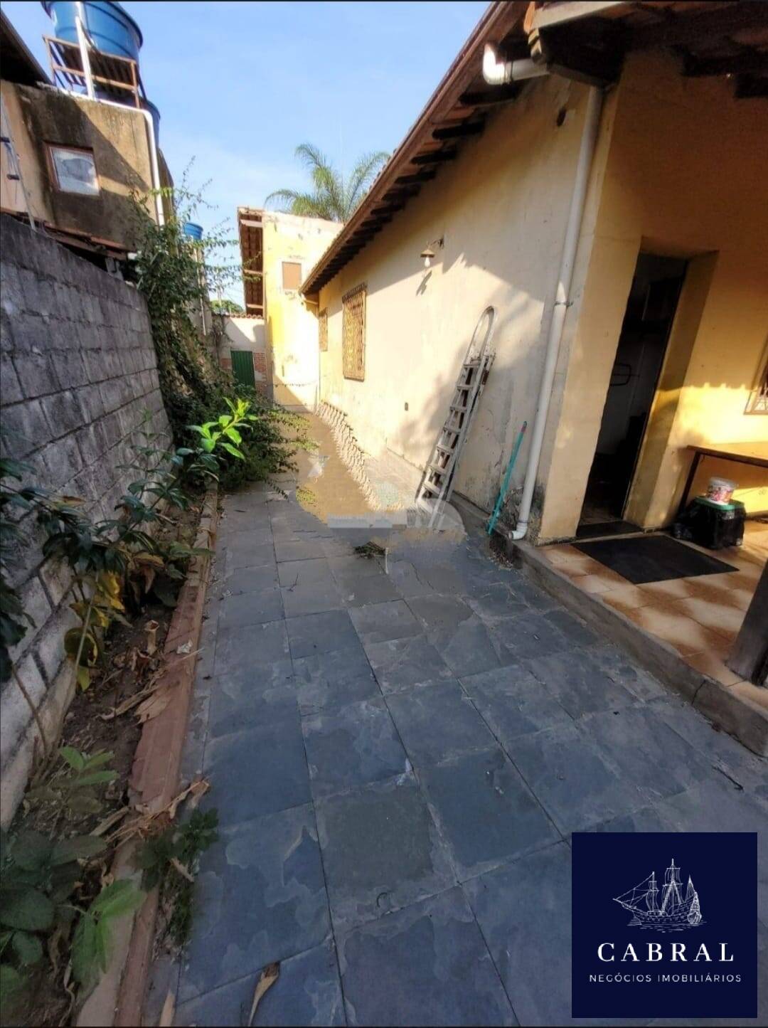 Casa à venda com 3 quartos, 300m² - Foto 14