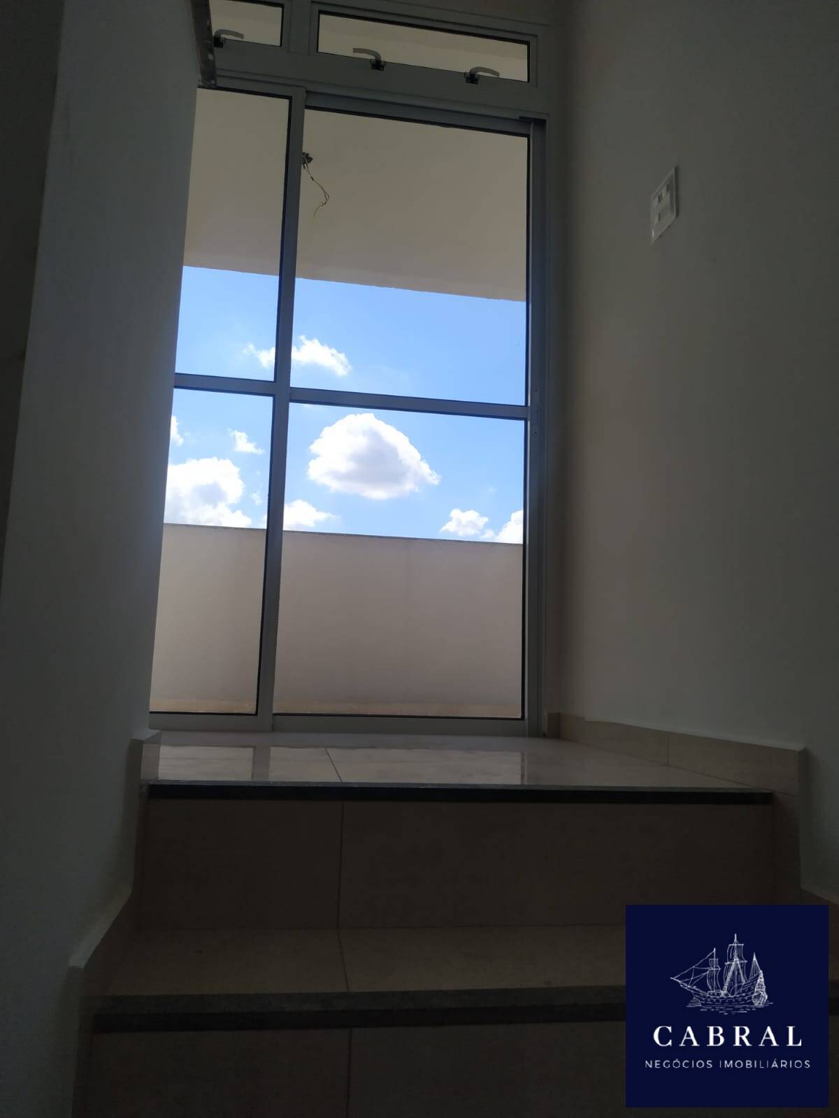 Apartamento à venda com 2 quartos, 30m² - Foto 19