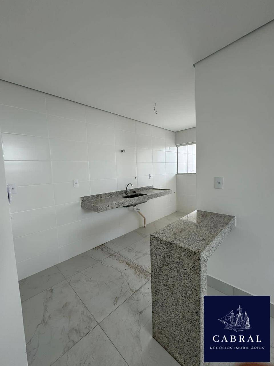 Apartamento à venda com 3 quartos, 120m² - Foto 4