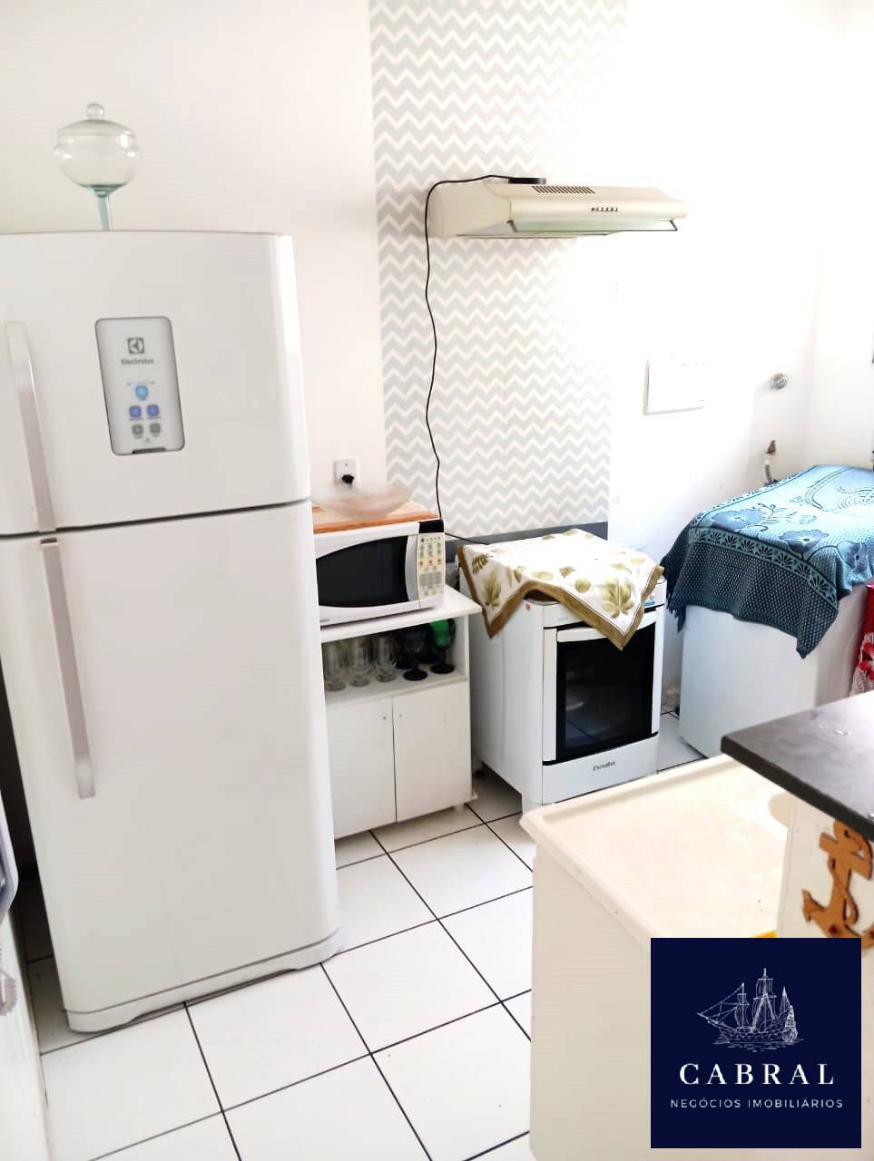 Apartamento à venda com 2 quartos, 45m² - Foto 3