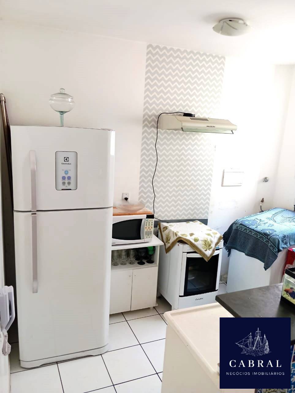 Apartamento à venda com 2 quartos, 45m² - Foto 12