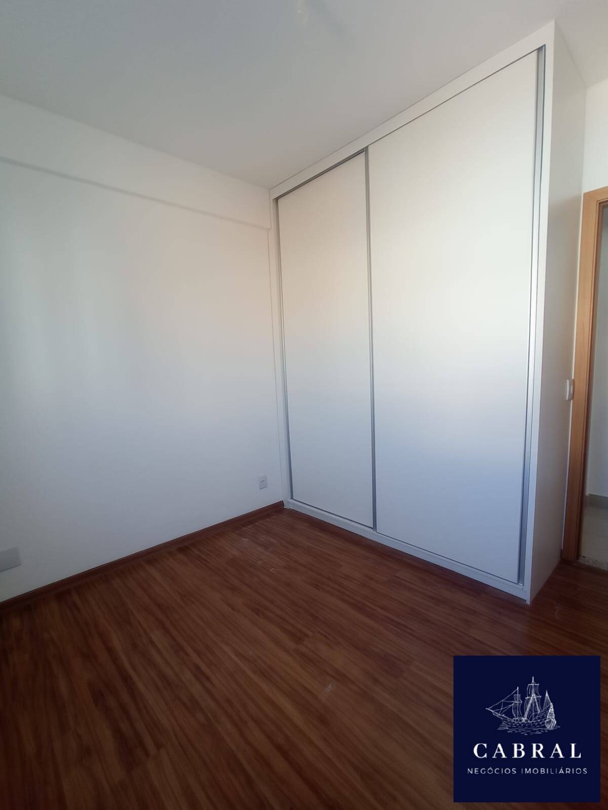 Cobertura à venda com 4 quartos, 277m² - Foto 2