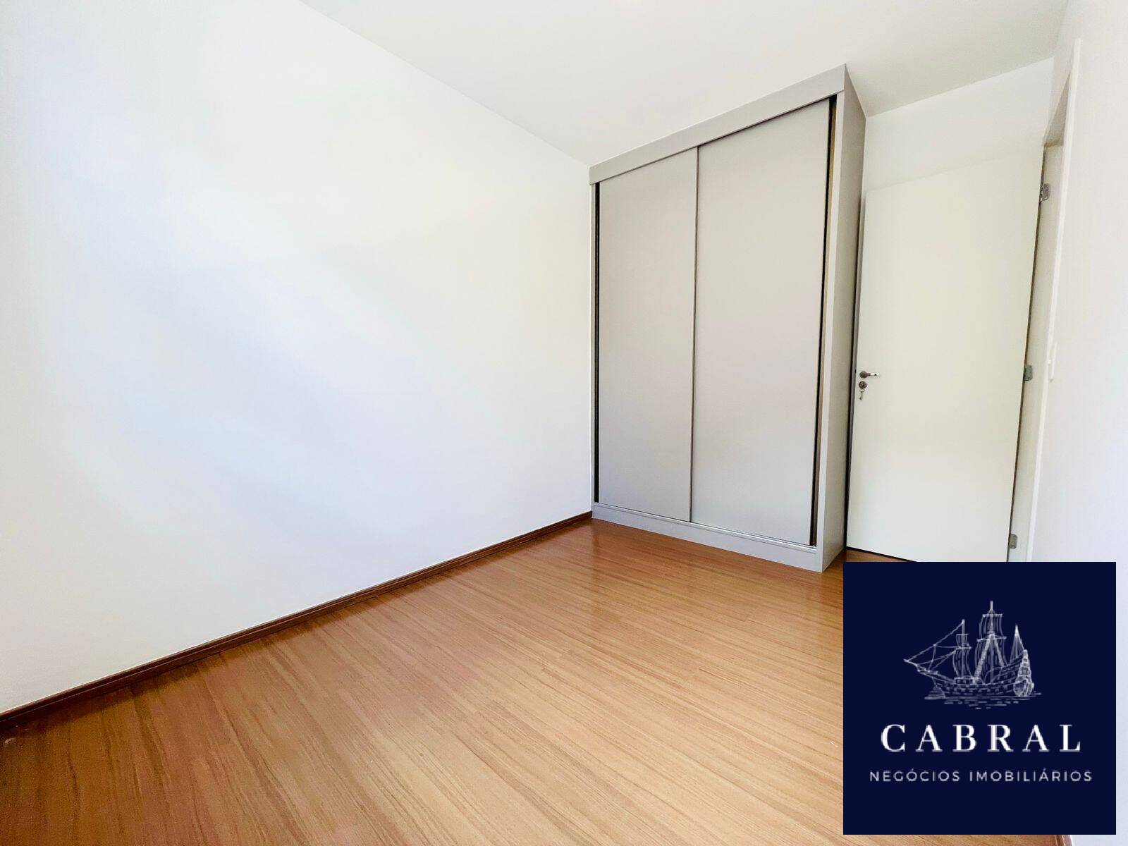 Apartamento à venda com 2 quartos, 48m² - Foto 6