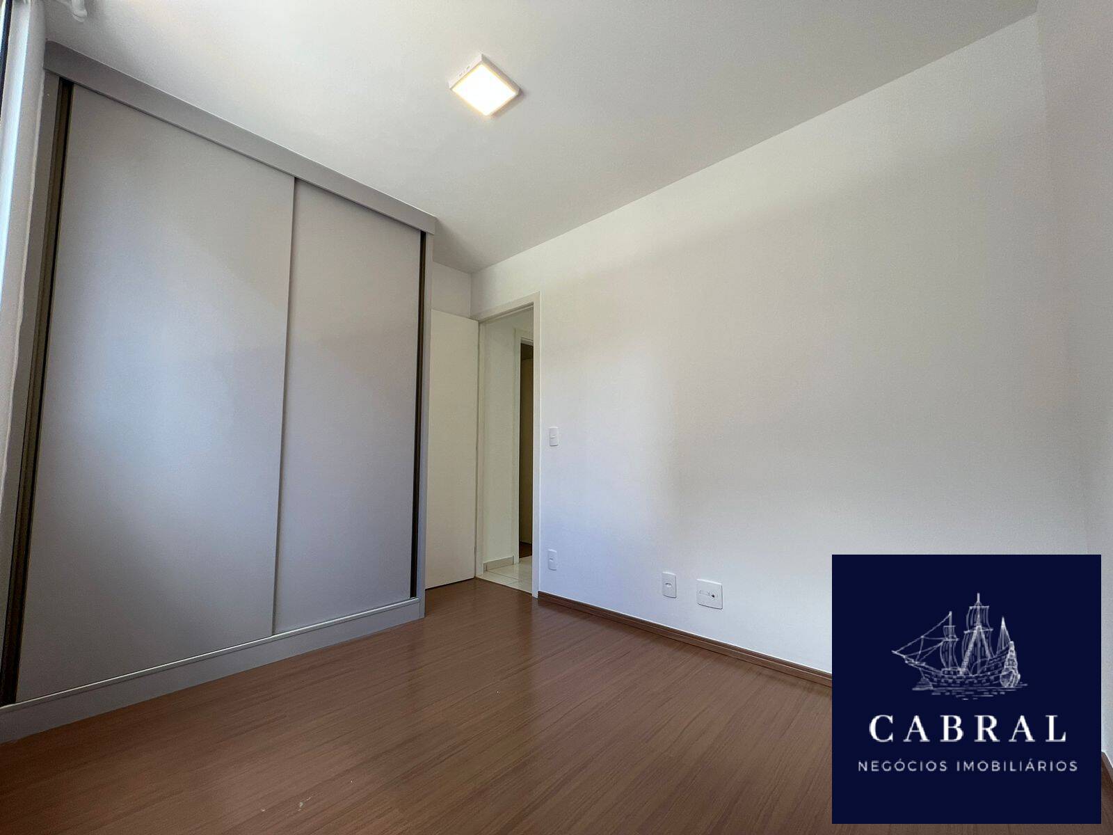 Apartamento à venda com 2 quartos, 48m² - Foto 18