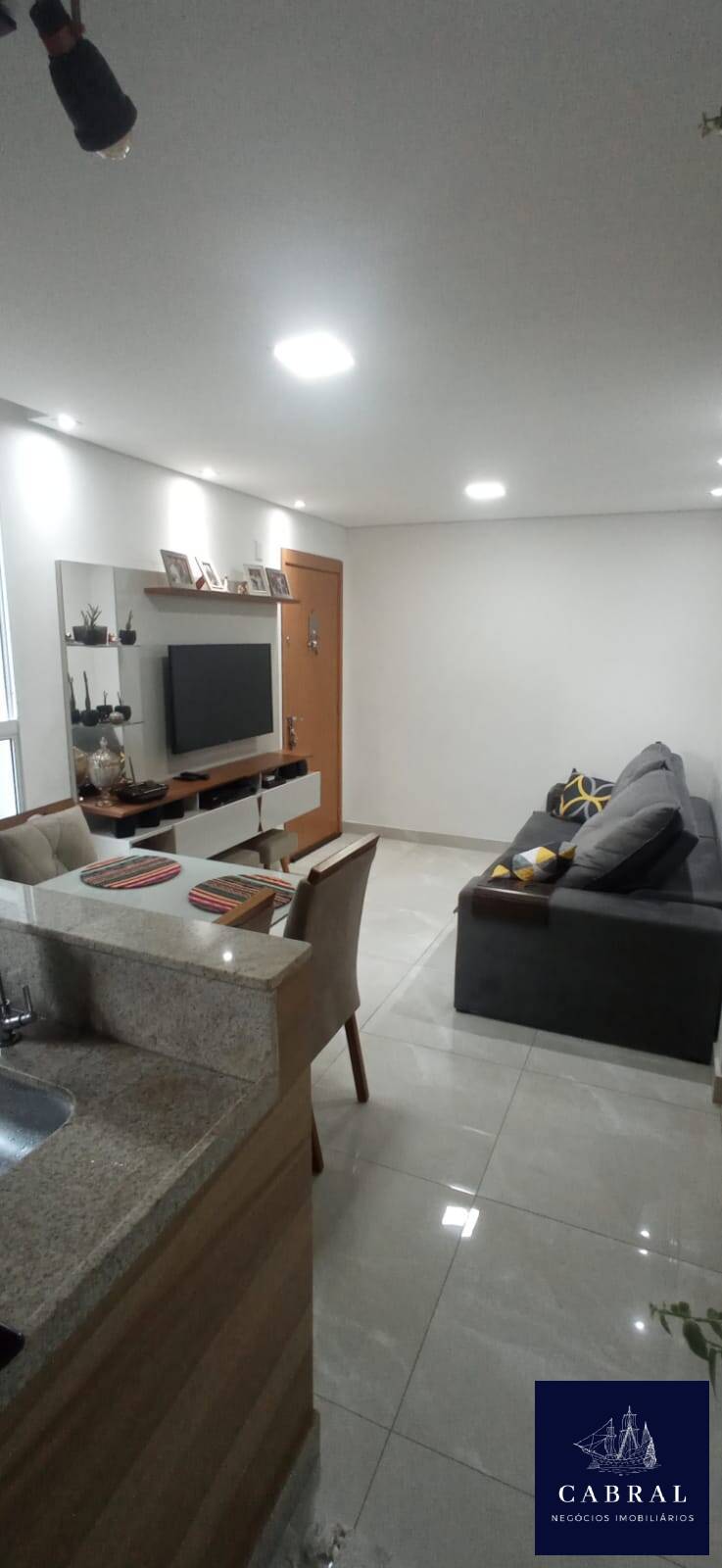 Apartamento à venda e aluguel com 2 quartos, 45m² - Foto 6