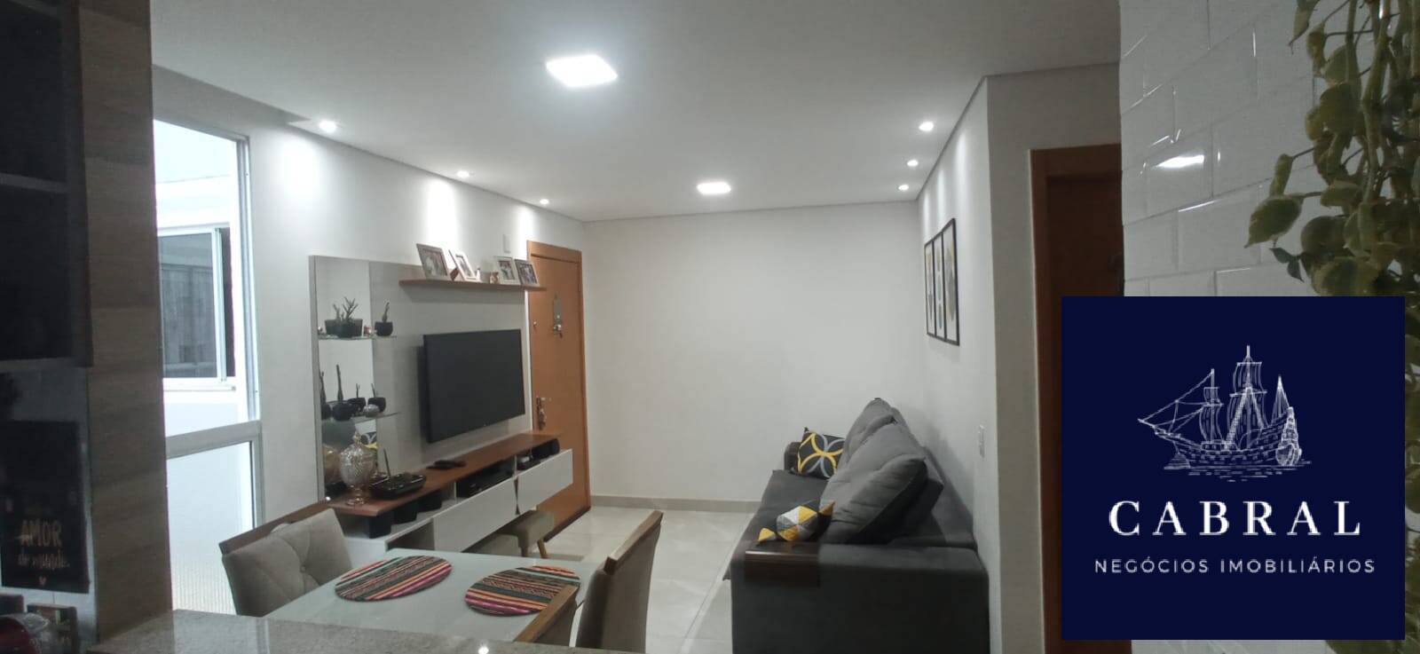 Apartamento à venda e aluguel com 2 quartos, 45m² - Foto 17