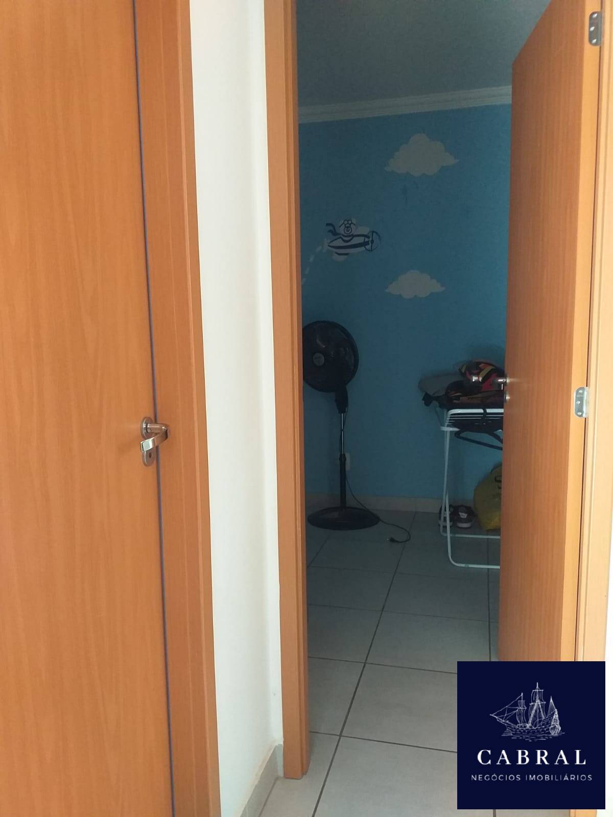 Apartamento à venda com 2 quartos, 45m² - Foto 18