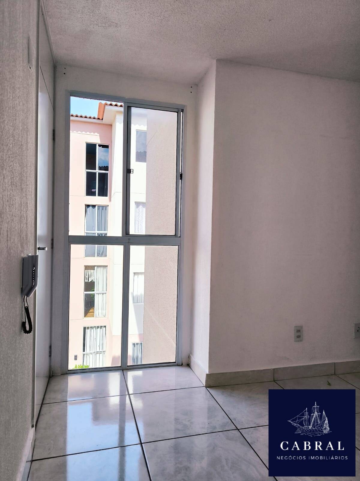 Apartamento à venda com 2 quartos, 43m² - Foto 5