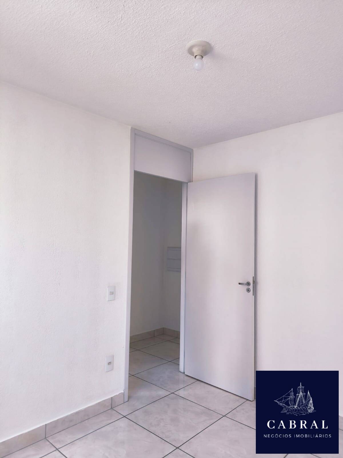 Apartamento à venda com 2 quartos, 43m² - Foto 7