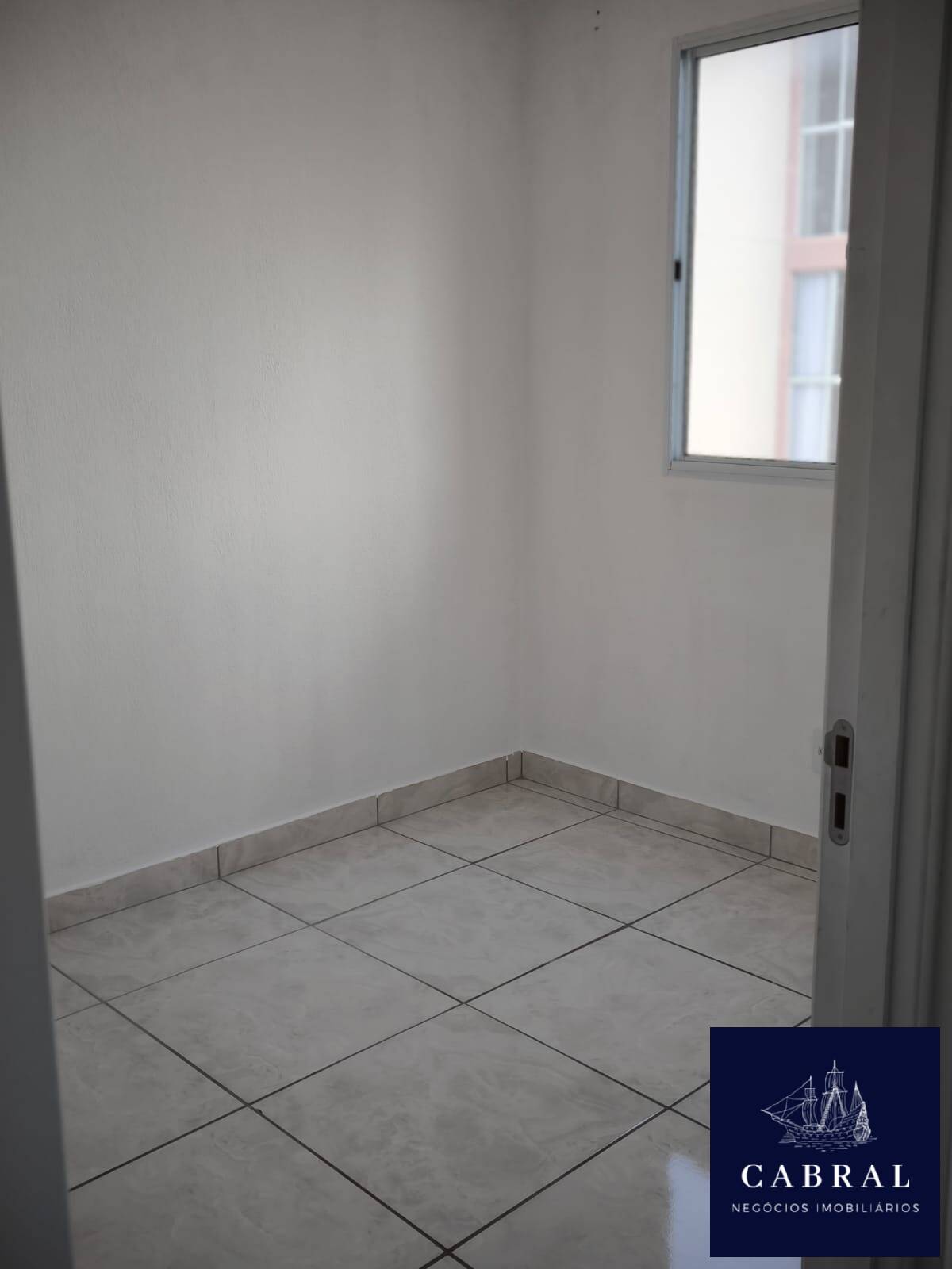 Apartamento à venda com 2 quartos, 43m² - Foto 14