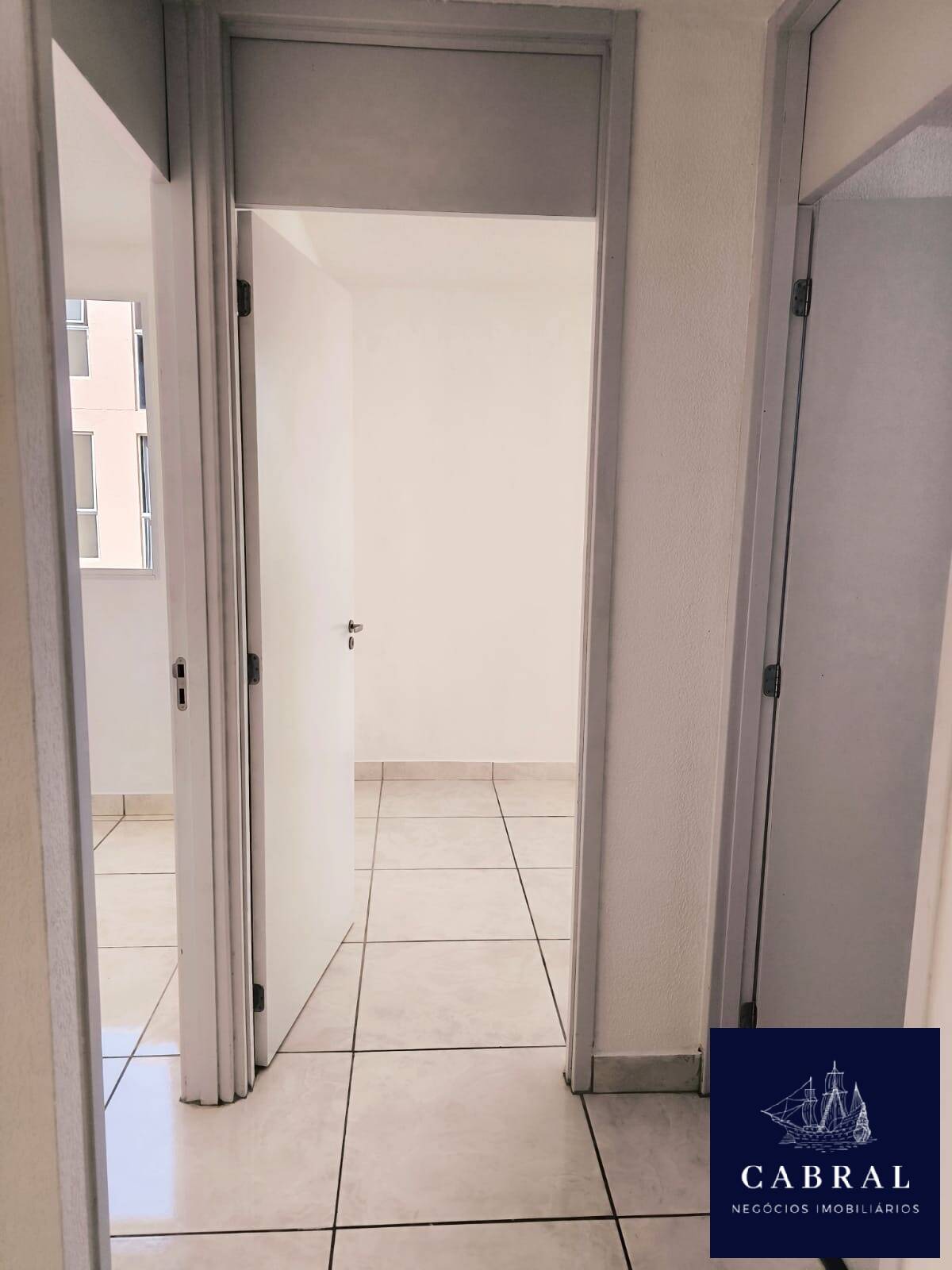 Apartamento à venda com 2 quartos, 43m² - Foto 24