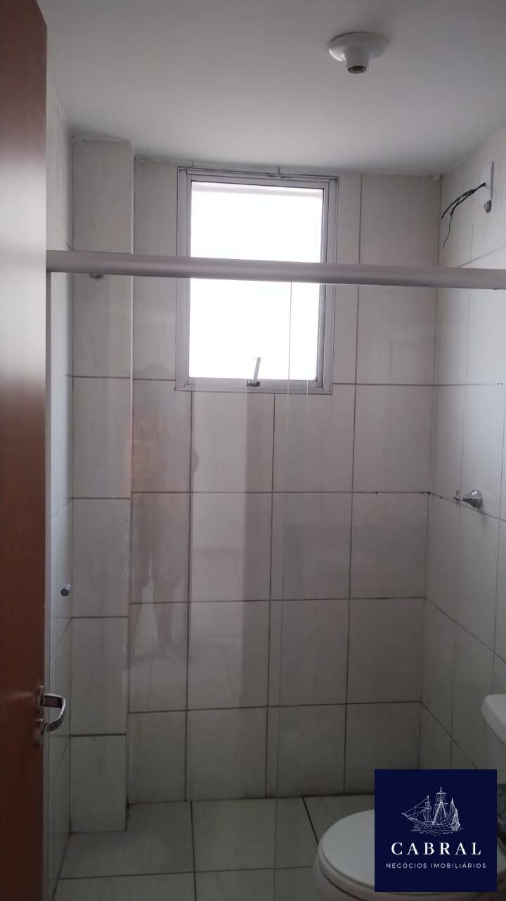 Apartamento à venda com 2 quartos, 67m² - Foto 8