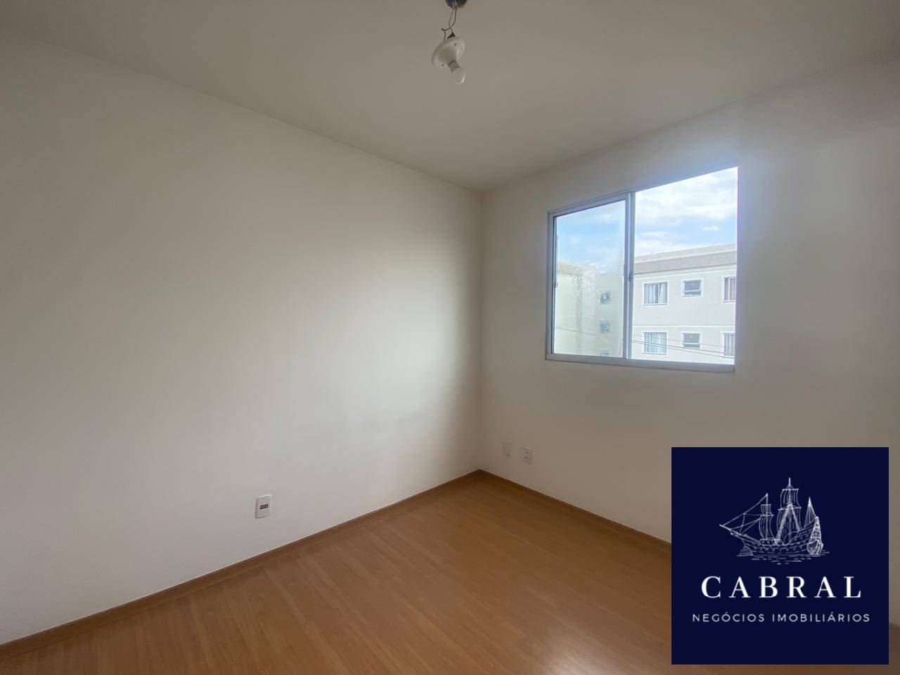 Apartamento à venda com 2 quartos, 41m² - Foto 3