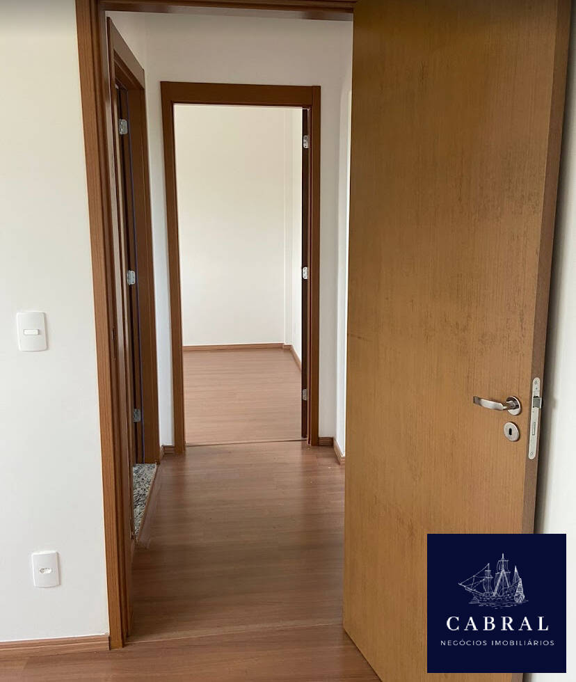 Apartamento à venda com 2 quartos, 45m² - Foto 2