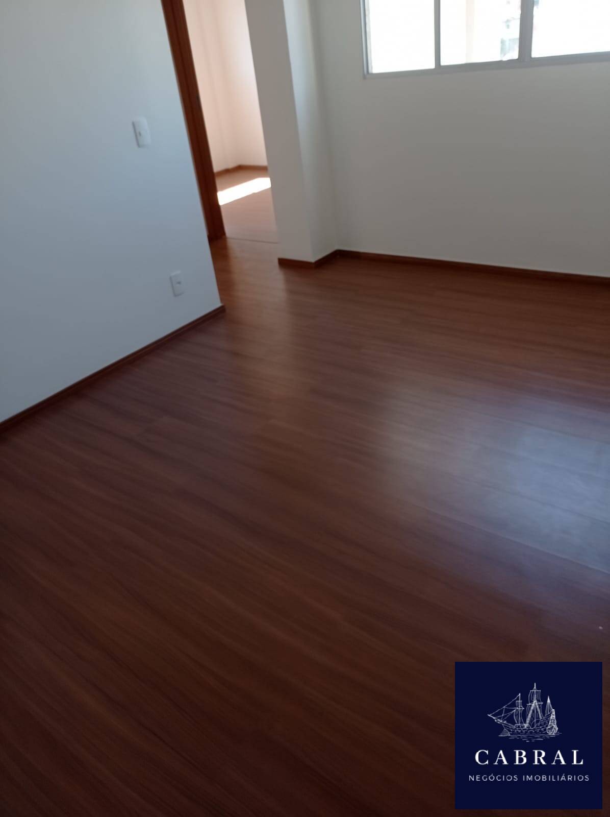 Apartamento à venda com 2 quartos, 45m² - Foto 4