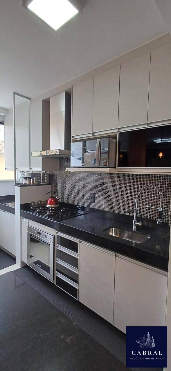 Apartamento à venda com 2 quartos, 72m² - Foto 7