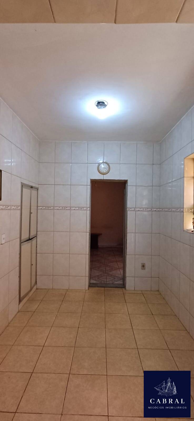 Casa à venda com 3 quartos, 120m² - Foto 2