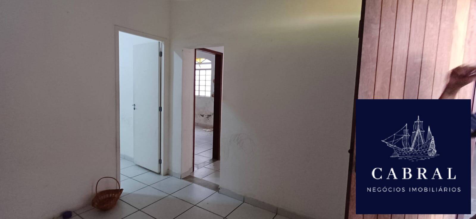 Casa para alugar com 2 quartos, 80m² - Foto 11