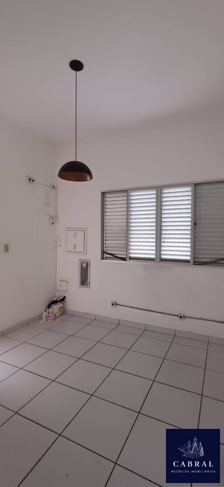 Casa para alugar com 2 quartos, 80m² - Foto 12