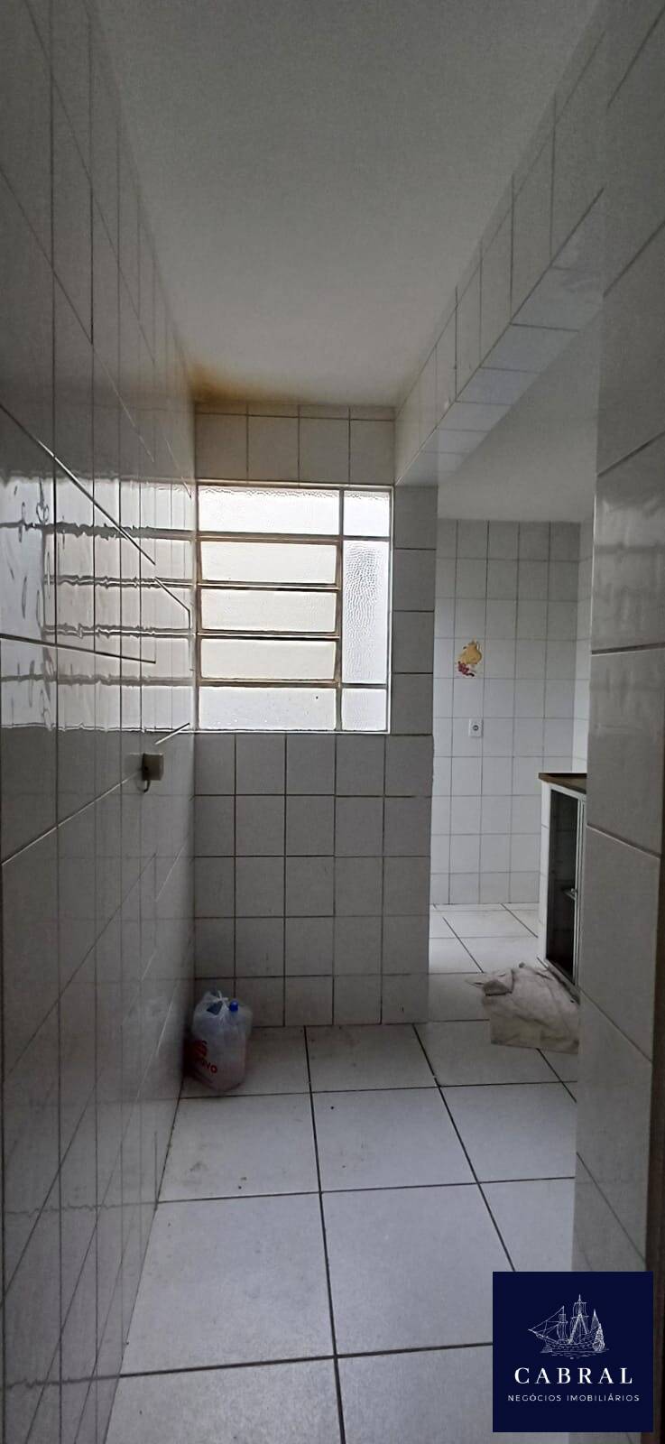 Casa para alugar com 2 quartos, 80m² - Foto 14